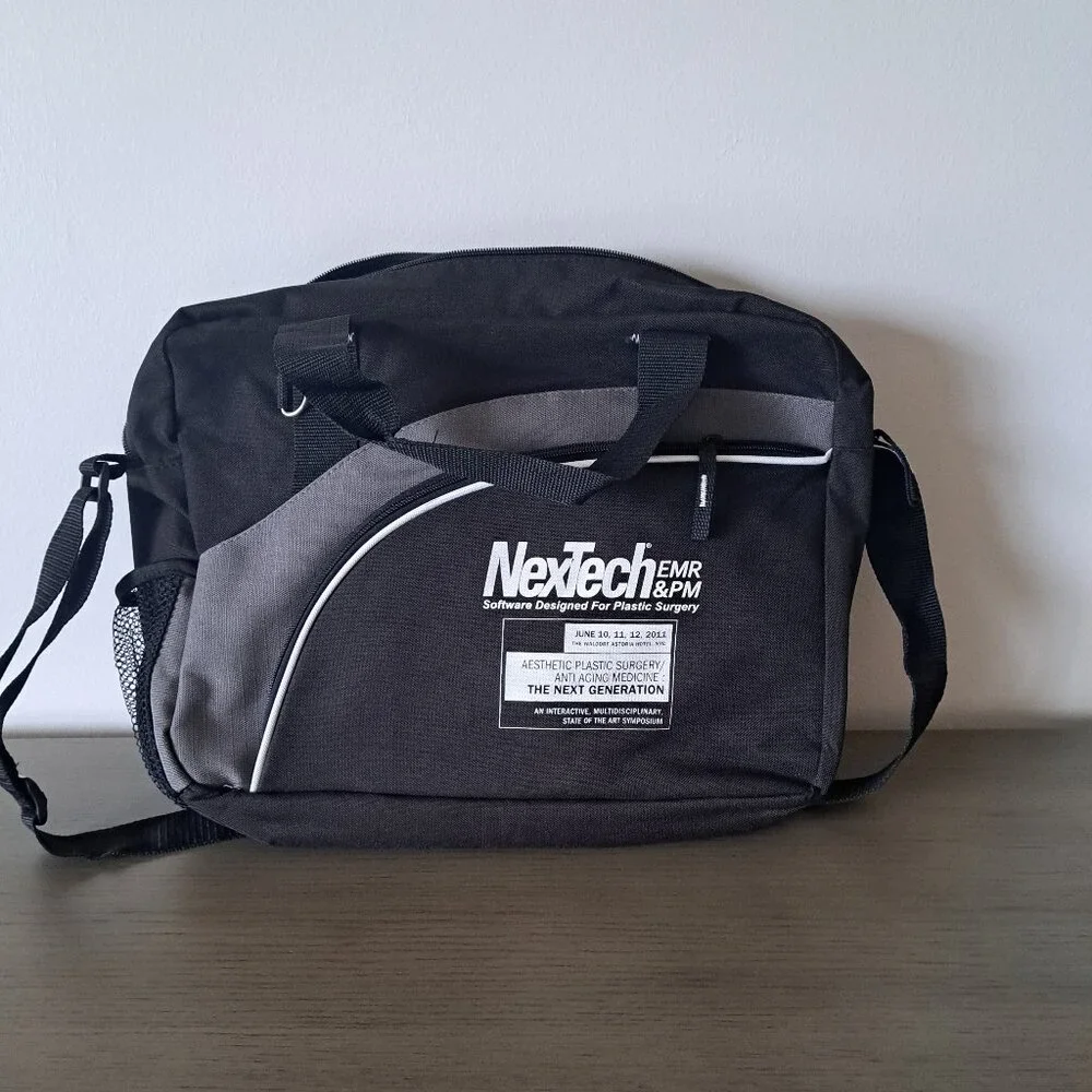 Brand New Laptop Case Black Tablet Lightweight Bag